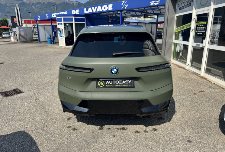 BMW iX xDrive40 326