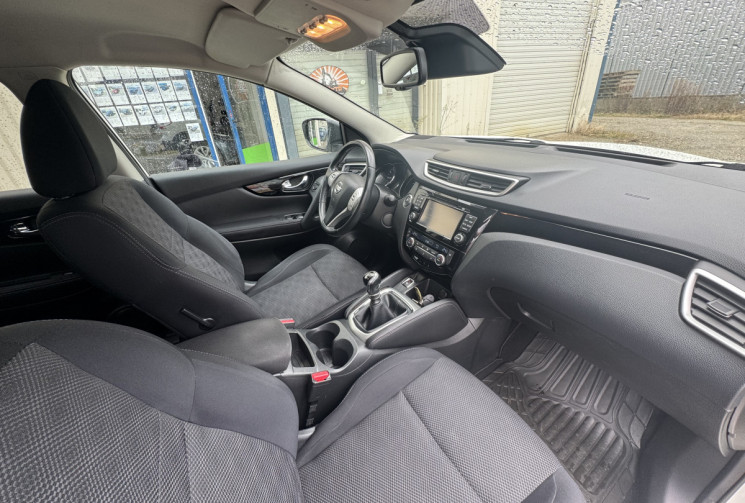 Nissan Qashqai  1.2L DIG-T 115ch N-Connecta 