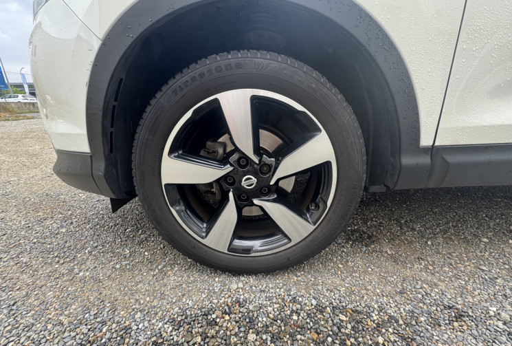 Nissan Qashqai  1.2L DIG-T 115ch N-Connecta 