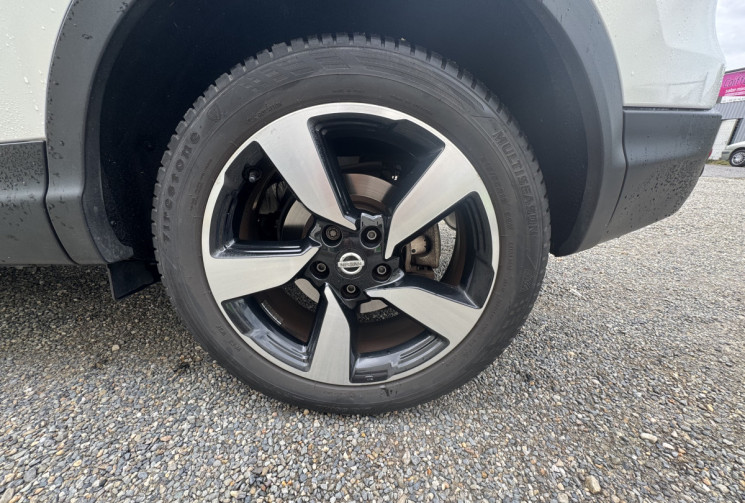 Nissan Qashqai  1.2L DIG-T 115ch N-Connecta 