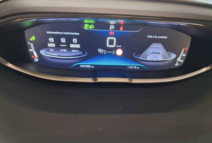Peugeot 3008 2.0 BLUEHDI 180 GT S&S EAT6 - TBE - CAM 360 HIFI FOCAL - ENTR DISTRI OK - GARANTIE 