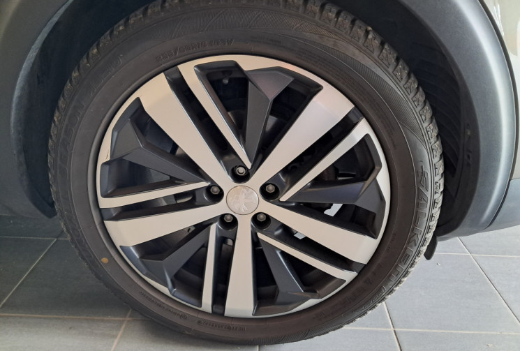 Peugeot 3008 2.0 BLUEHDI 180 GT S&S EAT6 - TBE - CAM 360 HIFI FOCAL - ENTR DISTRI OK - GARANTIE 