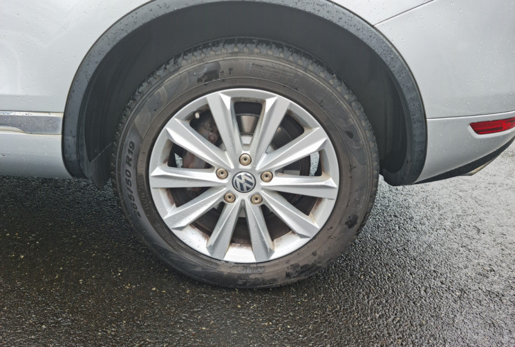 Volkswagen Touareg V8 TIPTRONIC 340 CH CARAT