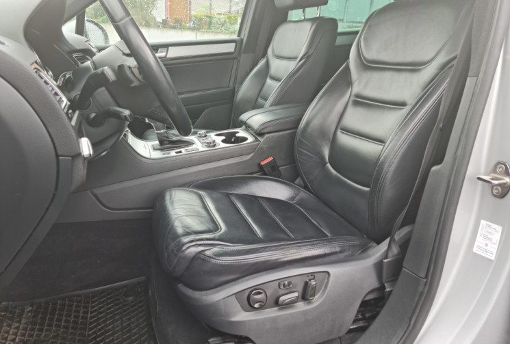 Volkswagen Touareg V8 TIPTRONIC 340 CH CARAT