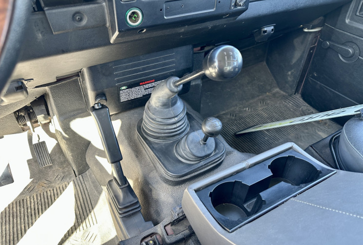 Land-Rover Defender I 90 2.5 TD5 122CV 