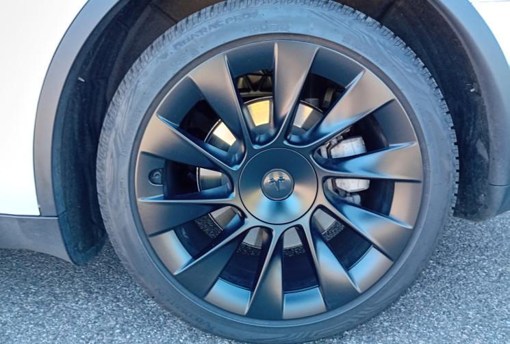 Tesla Model Y Standard RWD 300CH - Première Main