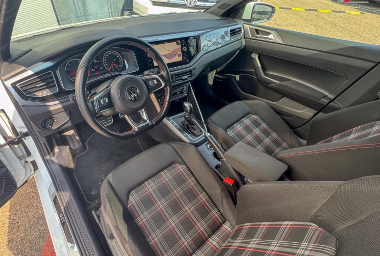 Volkswagen Polo GTI 2.0 TSI 200 DSG 5P CarPlay Camera suivi complet