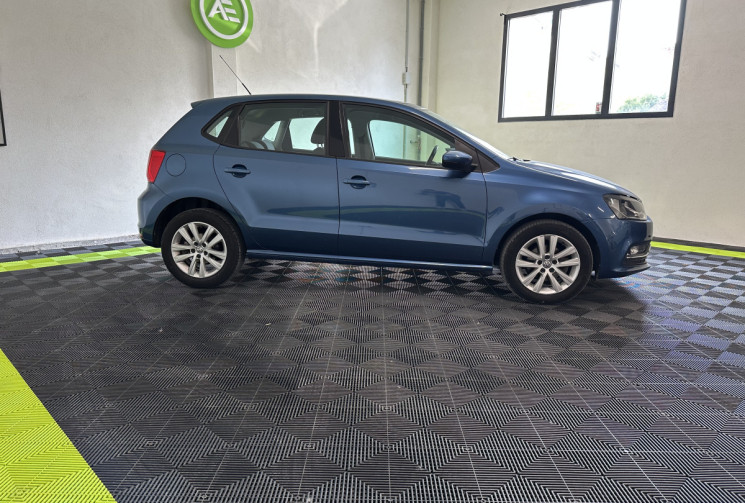 Volkswagen Polo Confortline1.4 TDI 90ch BlueMotion 