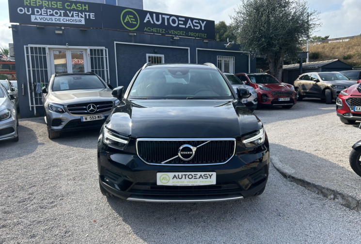 Volvo XC40 D3 150 Ch MOMENTUM GEARTRONIC 8 * CARPLAY * GPS * CAMERA DE RECUL