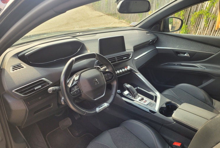 Peugeot 5008 GT LINE1.5 BlueHDi 130ch  S&S EAT8