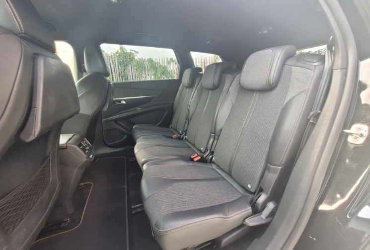 Peugeot 5008 GT LINE1.5 BlueHDi 130ch  S&S EAT8
