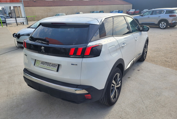 Peugeot 3008 1.2 PURETECH 130 ALLURE S&S