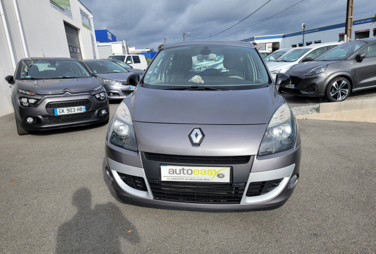 Renault Scénic 1.5 dCi 110 ch FAP Privilège