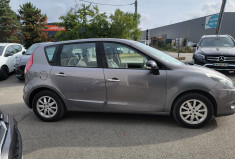 Renault Scénic 1.5 dCi 110 ch FAP Privilège