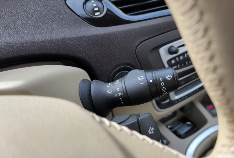 Renault Scénic 1.5 dCi 110 ch FAP Privilège