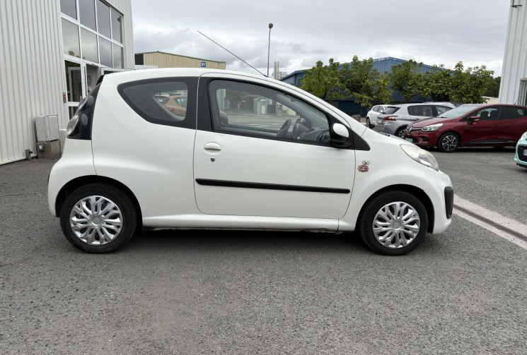 Citroën C1 1.0i 68 cv 2 places * Climatisation * Chaine de Distribution * Roue de secours 