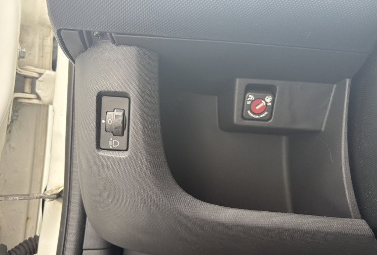 Citroën C1 1.0i 68 cv 2 places * Climatisation * Chaine de Distribution * Roue de secours 
