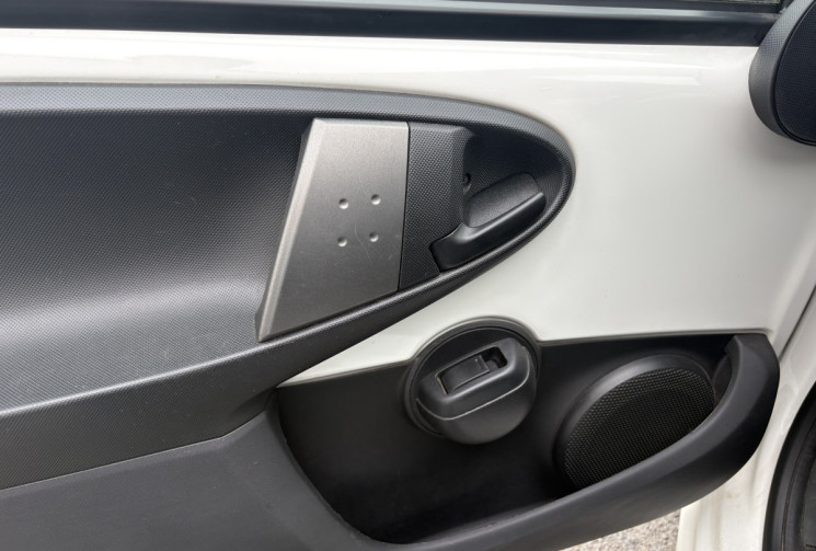 Citroën C1 1.0i 68 cv 2 places * Climatisation * Chaine de Distribution * Roue de secours 
