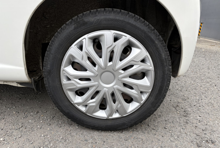 Citroën C1 1.0i 68 cv 2 places * Climatisation * Chaine de Distribution * Roue de secours 