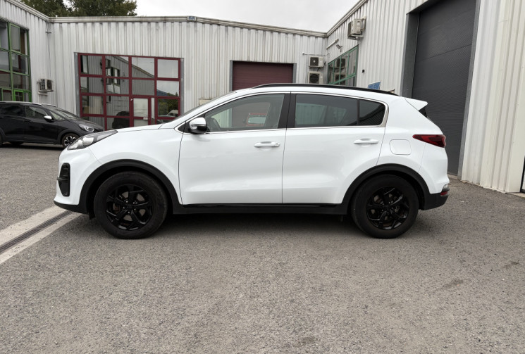 Kia Sportage Black Edition 136 cv 1.6 CRDi Eco-Dynamics+ 4x2 * Carplay * Caméra * Attelage