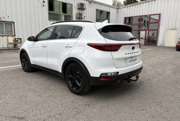 Kia Sportage Black Edition 136 cv 1.6 CRDi Eco-Dynamics+ 4x2 * Carplay * Caméra * Attelage