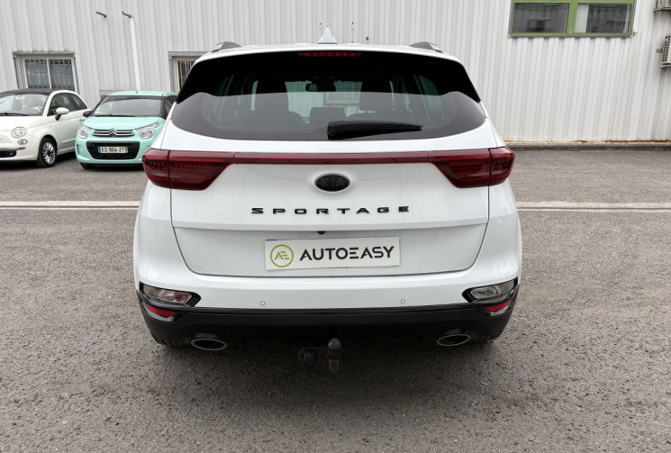 Kia Sportage Black Edition 136 cv 1.6 CRDi Eco-Dynamics+ 4x2 * Carplay * Caméra * Attelage