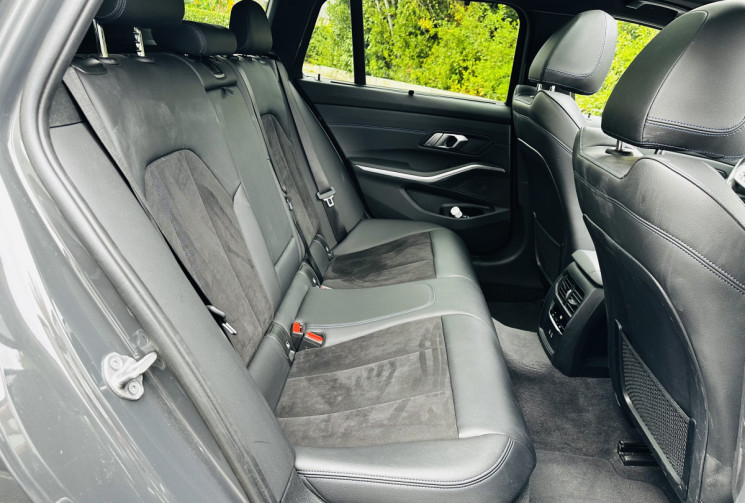 BMW SERIE 3 TOURING (G21) 320dA xDrive 190ch M sport Toit ouvrant pano / Affichage tête haute
