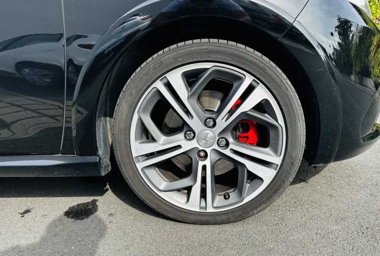Peugeot 208 1.6 THP 208ch GTI Superbe état