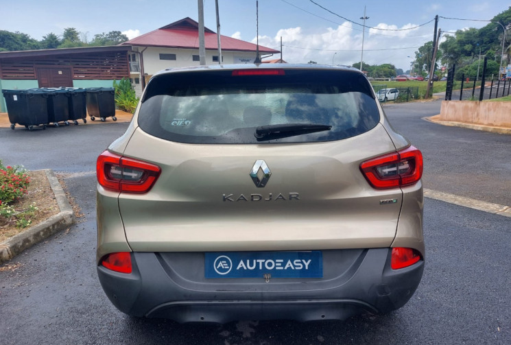 Renault Kadjar 1.5 dCi eco2 FWD 110 cv Business // Très bon état Renault Kadjar 1.5 dCi eco2 FWD 110 cv Business // Très bon état