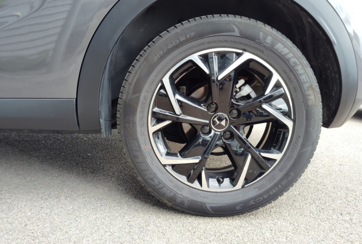 DS DS 3 PureTech 130ch Performance Line EAT8