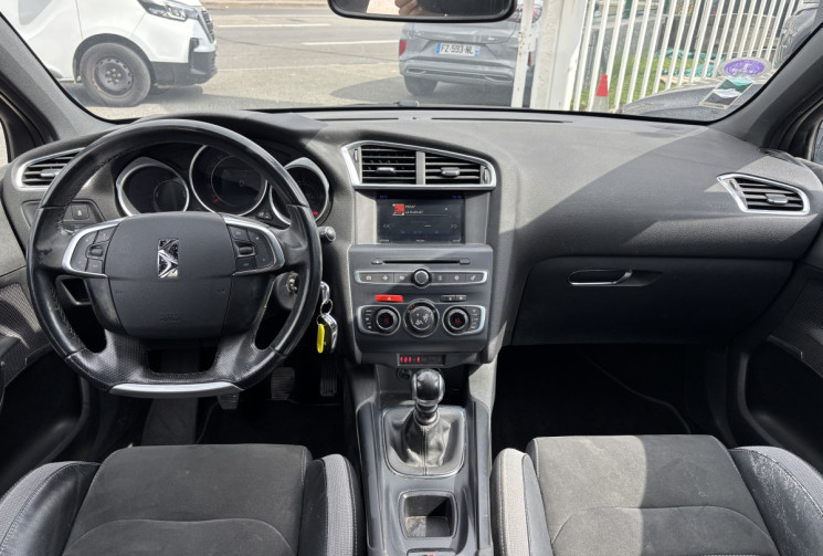DS DS 4 (2) 1.2 PURETECH 130 Ch SO CHIC BV6