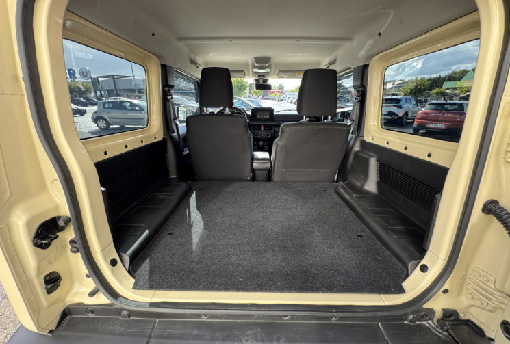 Suzuki Jimny 1.5 VVT PRIVILEGE - EQUIPÉ SUR MESURE - GARANTIE CONSTUCTEUR - TVA RECUPERABLE