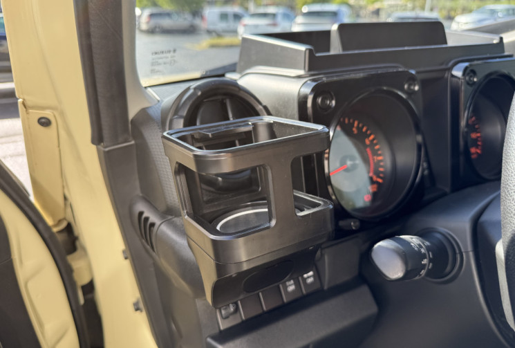 Suzuki Jimny 1.5 VVT PRIVILEGE - EQUIPÉ SUR MESURE - GARANTIE CONSTUCTEUR - TVA RECUPERABLE