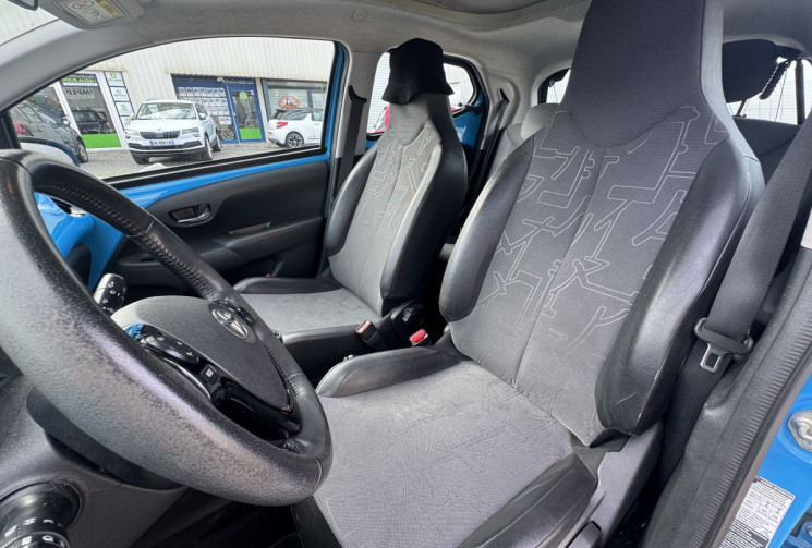 Toyota Aygo Aygo 1.0 VVT-i 69ch x-wave 2