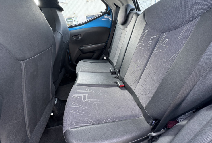 Toyota Aygo Aygo 1.0 VVT-i 69ch x-wave 2