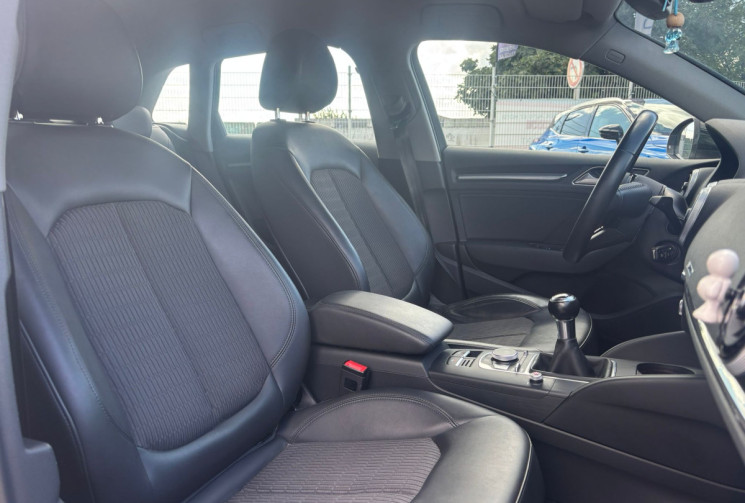 Audi A3 SPORTBACK SERIE 3 PH2 1.0 TFSI 115 ULTRA AMBIENTE / TRES BON ETAT / GARANTIE 12 MOIS