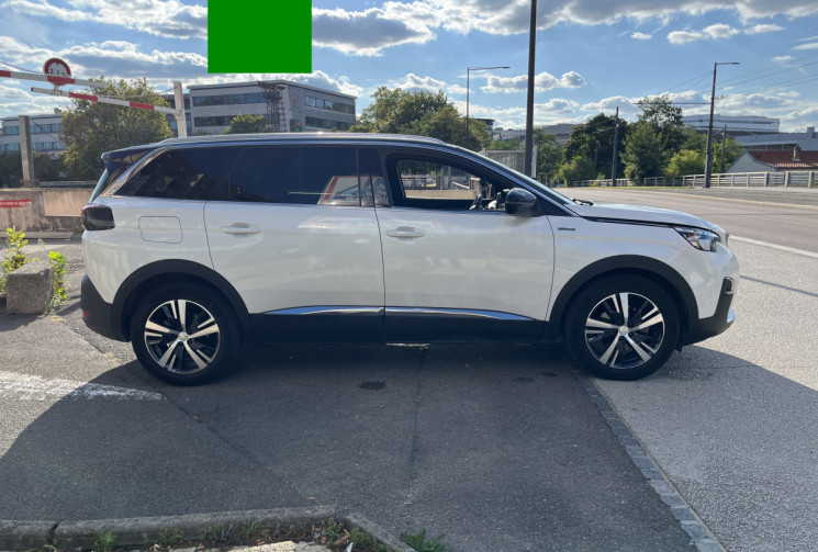 Peugeot 5008 II (P87) 1.5 BlueHDi EAT8 S&S 130 cv Boîte auto