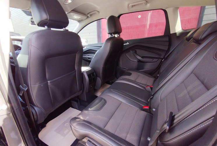 Ford Kuga II 2.0 TDCi 120 4X2 S&S Titanium BVM6