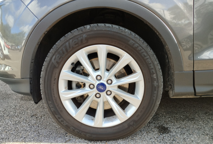 Ford Kuga II 2.0 TDCi 120 4X2 S&S Titanium BVM6