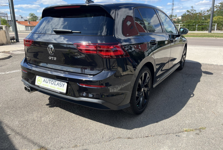 Volkswagen Golf GOLF 8 GTD 2.0 TDI DSG7 200CV FULL OPTIONS