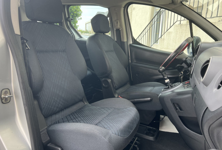 Peugeot PARTNER TEPEE 1.6 HDi 90 CH / ATTELAGE 