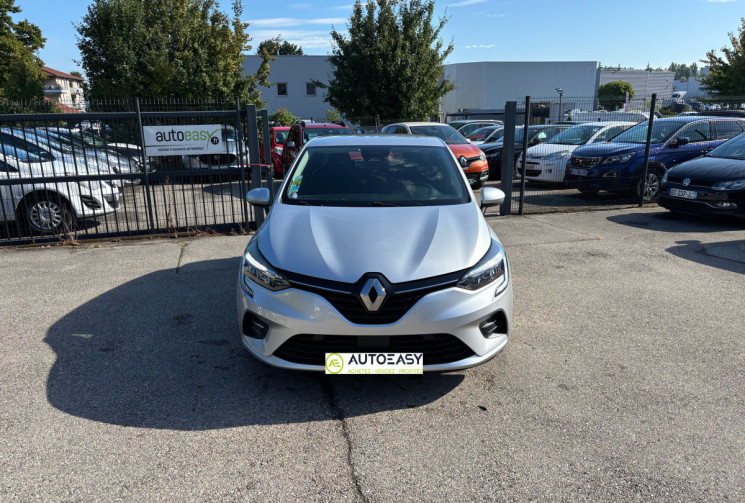 Renault Clio V E-TECH 140 ch / 5 places / Business