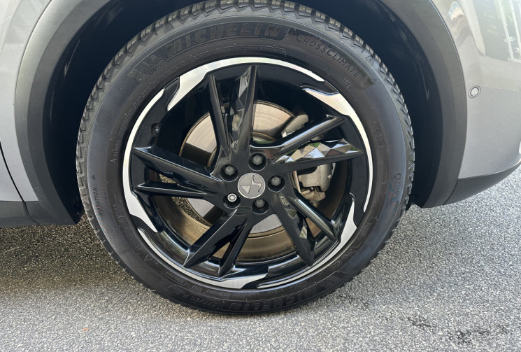 DS DS 7 Crossback E-TENSE 225 PERFORMANCE LINE+ * HYBRID RECHARGEABLE * ATTELAGE * ENTRETIEN CITROEN