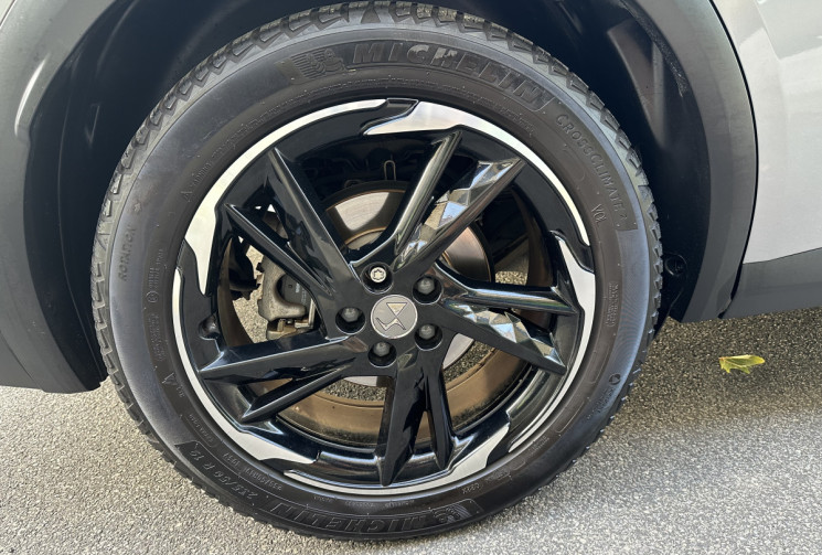 DS DS 7 Crossback E-TENSE 225 PERFORMANCE LINE+ * HYBRID RECHARGEABLE * ATTELAGE * ENTRETIEN CITROEN