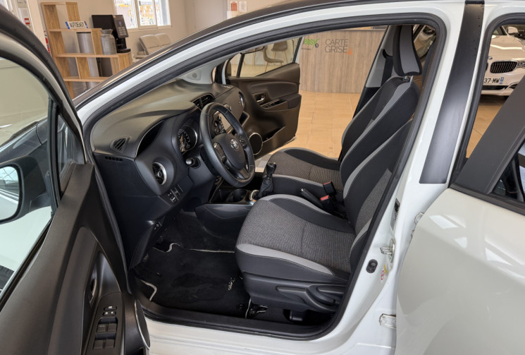 Toyota Yaris 1.5 VVTI Y20 16V 110 DESIGN  