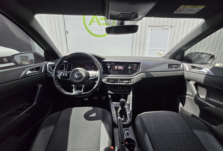 Volkswagen Polo 1.0 TSI 95ch R-Line Euro6d-T FRANCAISE * CARPLAY * VIRTUAL * JANTES ALU 17