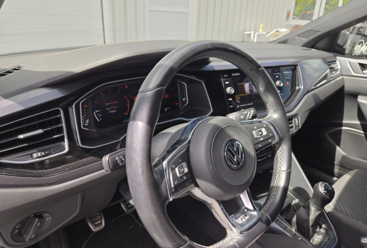 Volkswagen Polo 1.0 TSI 95ch R-Line Euro6d-T FRANCAISE * CARPLAY * VIRTUAL * JANTES ALU 17