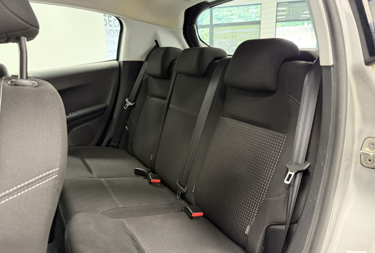 Peugeot 208 1.6 BlueHDi 100 ch Allure 