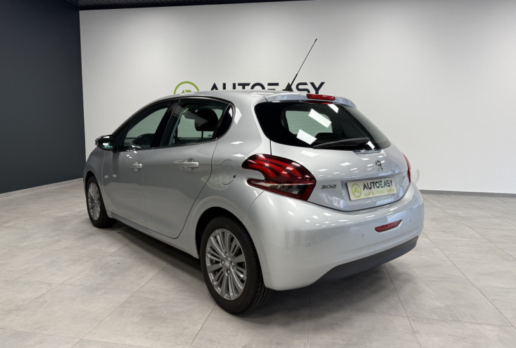 Peugeot 208 1.6 BlueHDi 100 ch Allure 