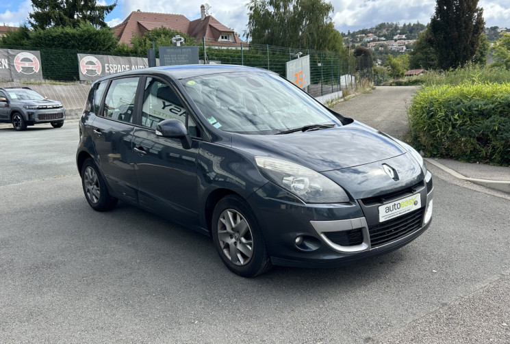 Renault Scénic 1.5 dCi 110 cv